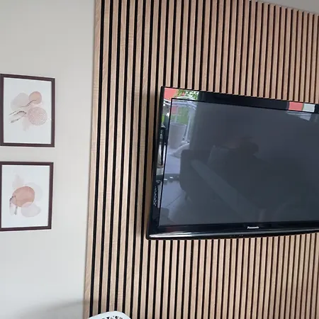 Bel En Bord De Avec Piscine Lagon Et Jardin, En Résidence Sécuriséee Appartement