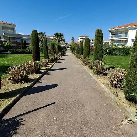 Bel En Bord De Avec Piscine Lagon Et Jardin, En Securisee شقة *