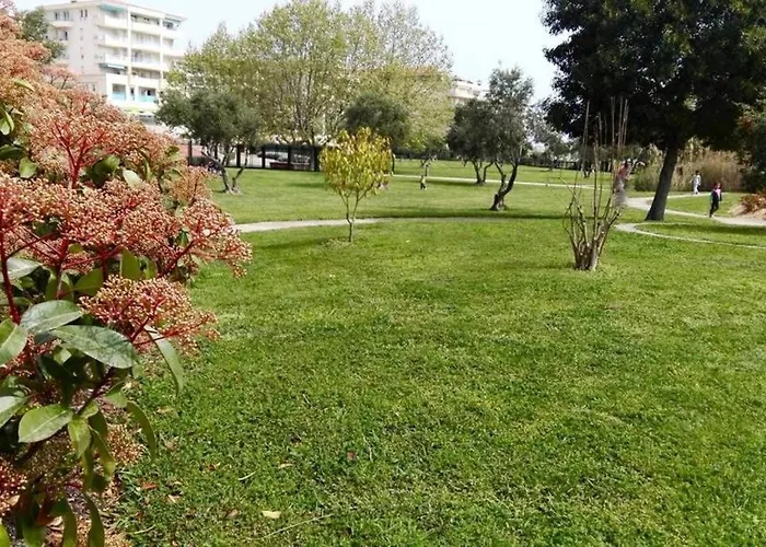 Lejlighed Bel En Bord De Avec Piscine Lagon Et Jardin, En Securisee Antibes